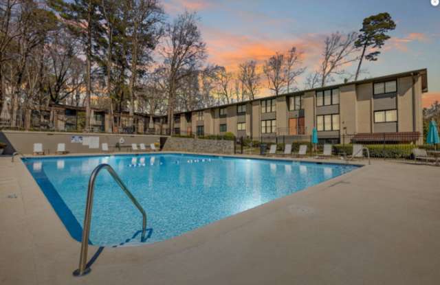 1498 Dresden Drive