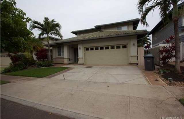 Available now, Executive home in Kapolei Knolls with Pool, Ocean Views, En Suite!