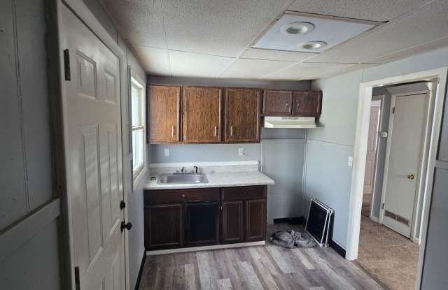 Cute 1 bed/ 1 bath home