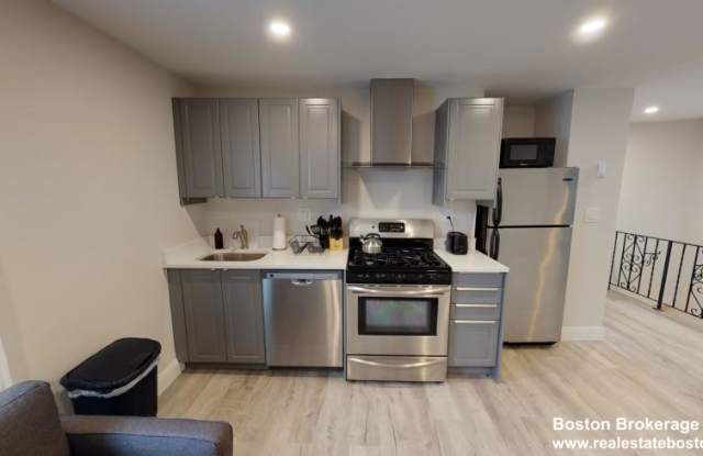 Photo of 122 Buttonwood St.