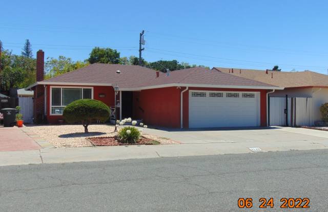 Beautiful Single Story Home in Vallejo, CA