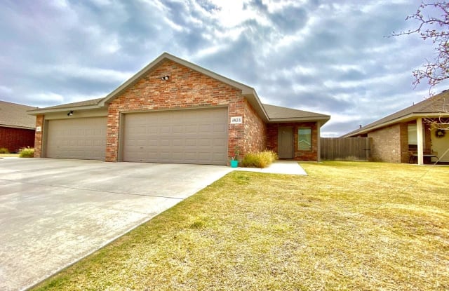 6903 E 67th Street - 6903 67th St, Lubbock, TX 79424