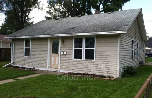 85 E Beverly Ave