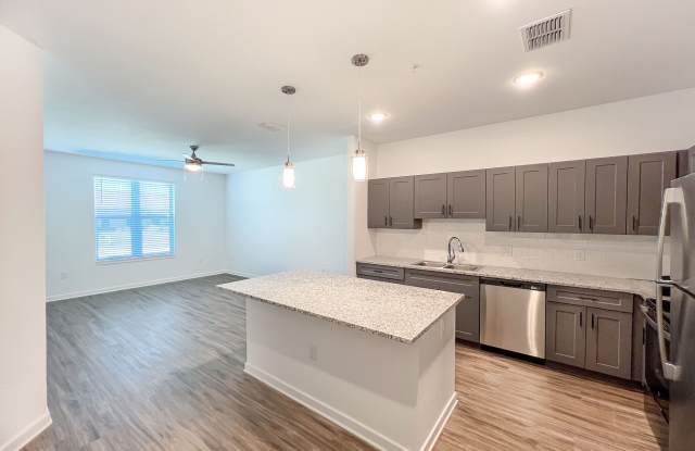 Ekos at Arbor Park - Senior Housing