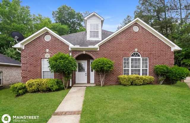 1301 Riverford Circle