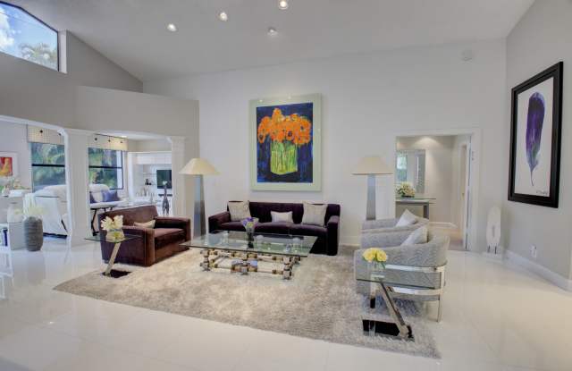 2106 NW 60th Circle
