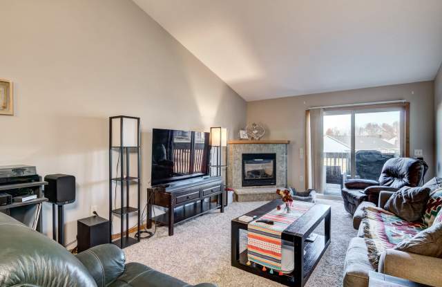 1909 Southridge Avenue Unit 2