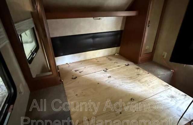 4230 1/2 40th Street N