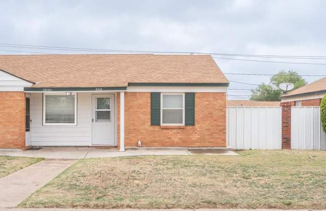 3210 W Kansas
