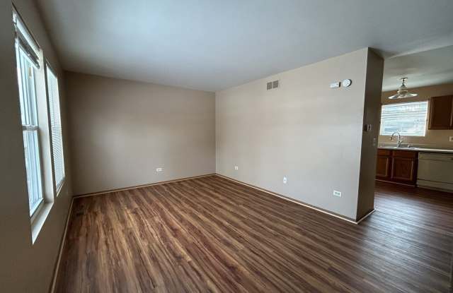 10073 W Crissy Avenue