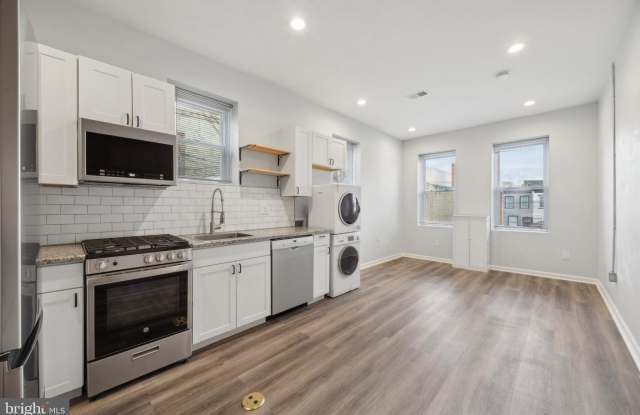 Photo of 1531 N 28TH Street unit: B