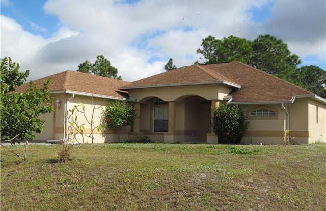 3103 Curtis AVE S - 3103 Curtis Avenue South, Lehigh Acres, FL 33976