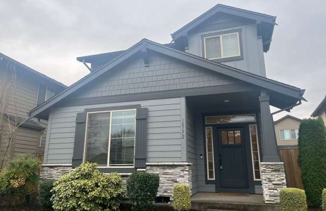Photo of Beautiful 4 Bedroom Home in the Villebois Community in Wilsonville