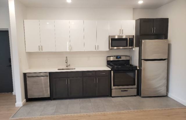 35 Mulberry Street 102