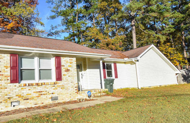 3 Bedroom 2 Bathroom No Pets