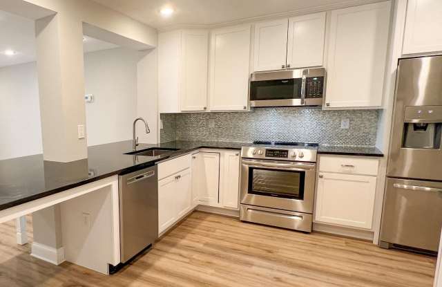 Photo of 36 PENNYDOG Court