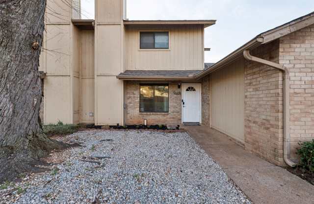 9605 Hefner Village Boulevard