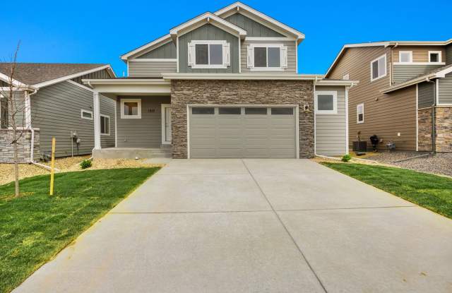 Like-New 3-Bedroom Home in Promontory Neighborhood