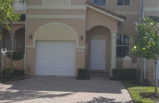 12179 SW 125th Ct - 12179 SW 125th Court, Three Lakes, FL 33186