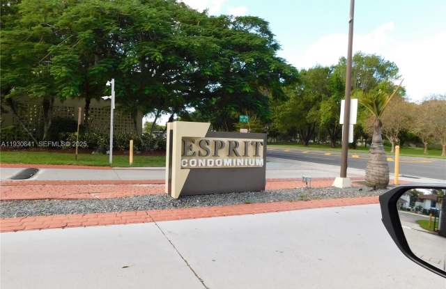 Photo of 9688 SW 138th Ave