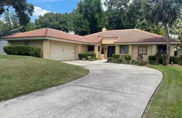 910 Cutler Road UNIT