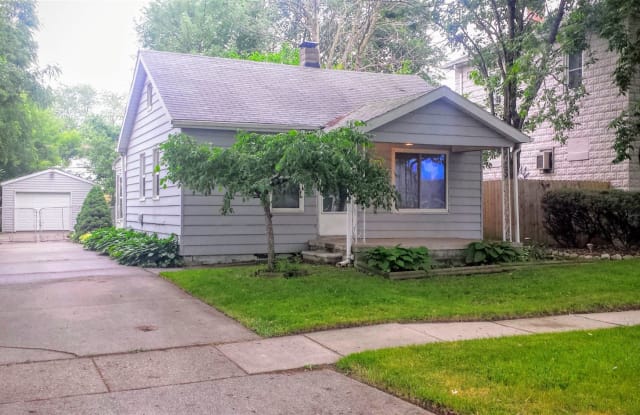 24690 Saxony Ave - 24690 Saxony Avenue, Eastpointe, MI 48021