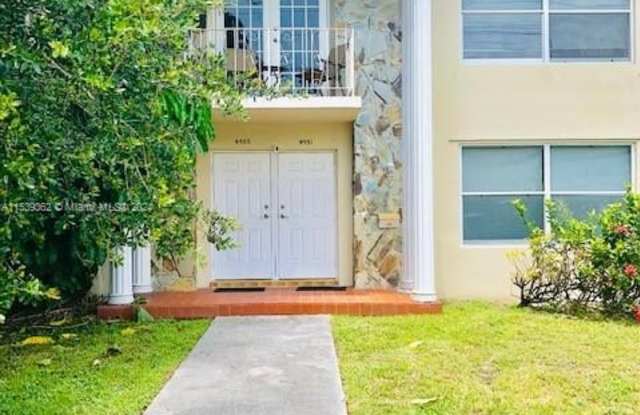 4955 Ponce De Leon Blvd