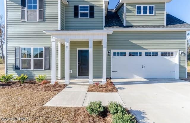 107 Penster Court - 107 Penster Ct, Onslow County, NC 28574