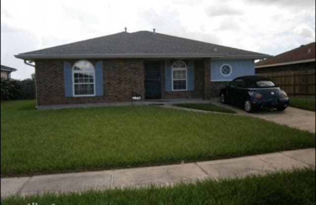 4843 Charmes Court - 4843 Charmes Court, New Orleans, LA 70129