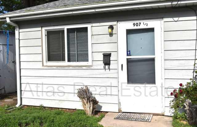 907 2nd Street