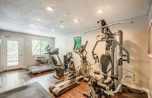 Element Austin Apartments