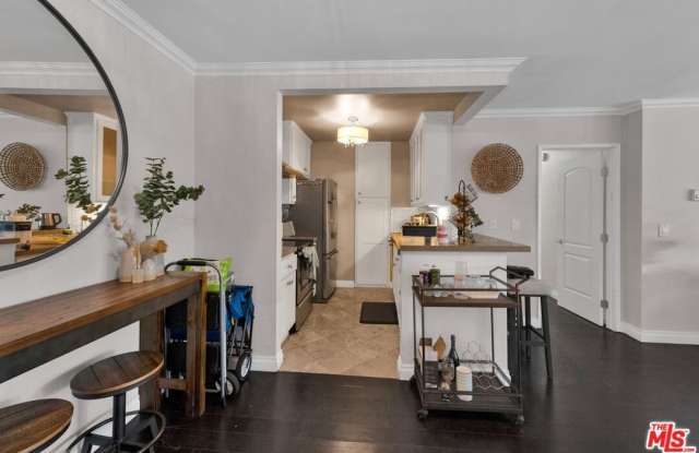 7740 Redlands St unit: M3082