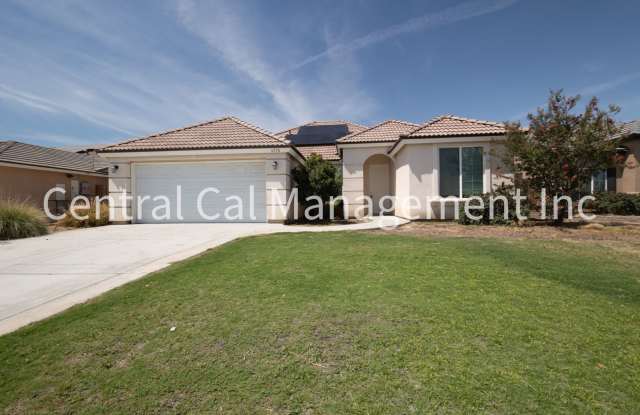 4 Bedroom/2 Bath Home in the Southwest - $2595 Per Month!