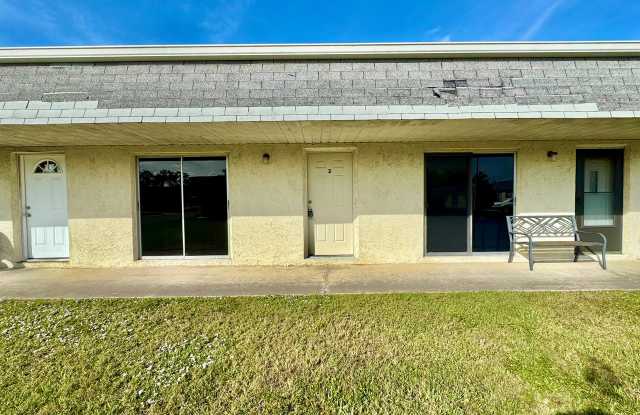 9805 Hidden Ln Apt 2