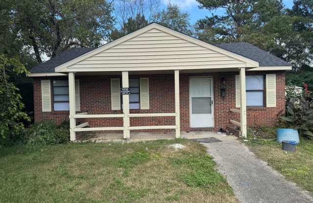 3 Bedroom Brick House - Available late November