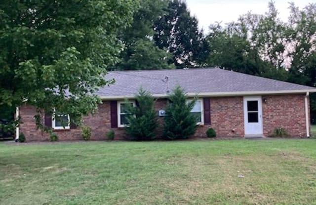 735 Trail Dr - 735 Trail Drive, Gallatin, TN 37066