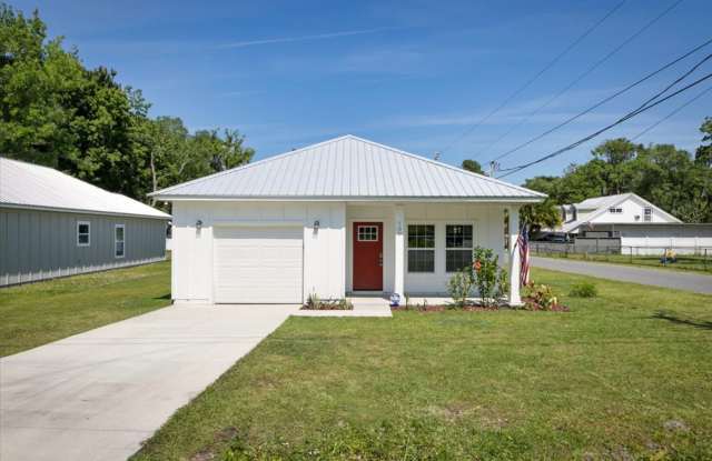 Beautiful home in St Augustine - 700 Hamilton Avenue, St. Johns County, FL 32084