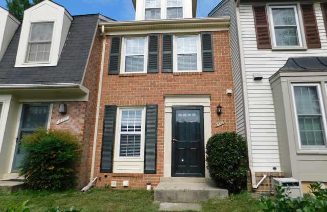 Beautifully Renovated 3 Bed, 3.5 Bath Townhome in Montgomery Village! photos photos