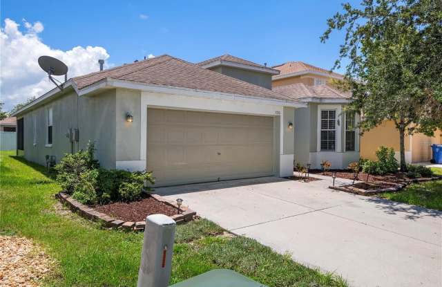 5330 CLOVER MIST DRIVE - 5330 Clover Mist Drive, Ruskin, FL 33572