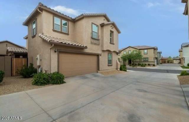 16576 W JENAN Drive