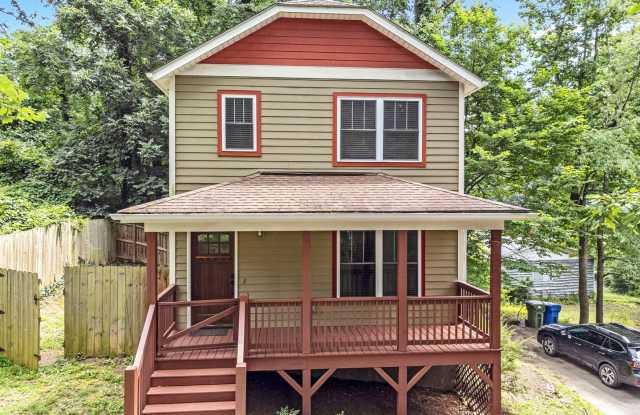 Photo of Newly-Renovated West Asheville 3-Bedroom with Fenced Yard (Lawn Maintenance Included)