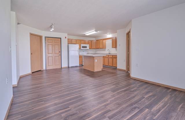 West Ridge Apartments