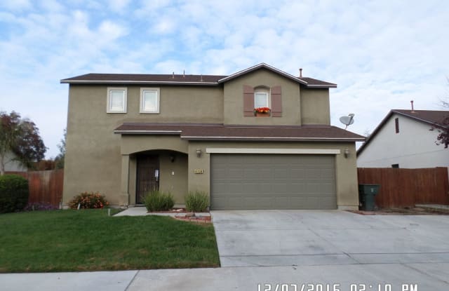 4338 W. Rialto Ave. - 4338 West Rialto Avenue, Visalia, CA 93277