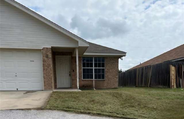 Photo of 1403 Pima Trail