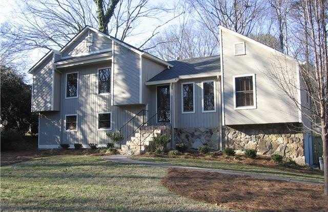 Photo of 516 Faith Street NW