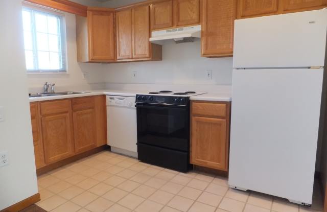 Large 2 bedroom apartment with washer/dryer hookup. 55+ community