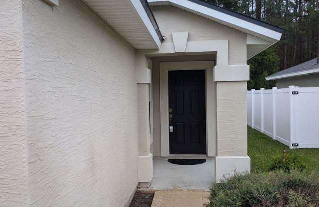 Spacious 4 bed 2 bath St. Johns County Home
