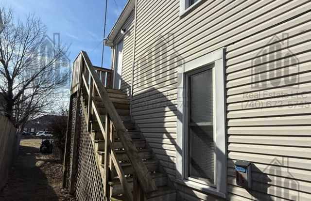 Photo of 136 E. Allen St. - 136 1/2