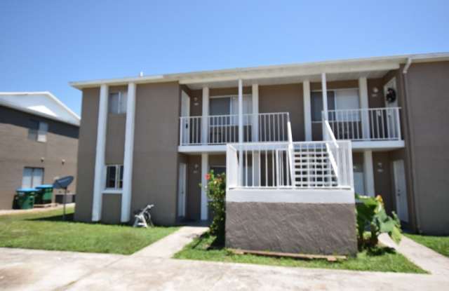 Bright 2BR/2BA Apartment Near Winter Springs Town Center – Available July 10th!