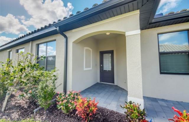 14015 Winding Cedar Way